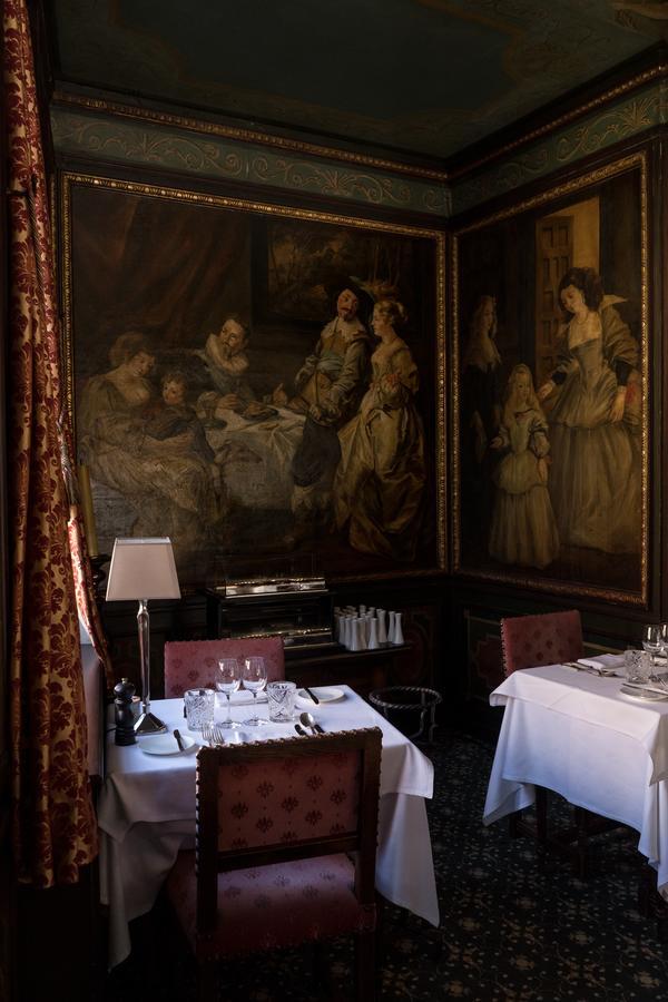 Hotel Duc De Bourgogne บรูจส์ ภายนอก รูปภาพ